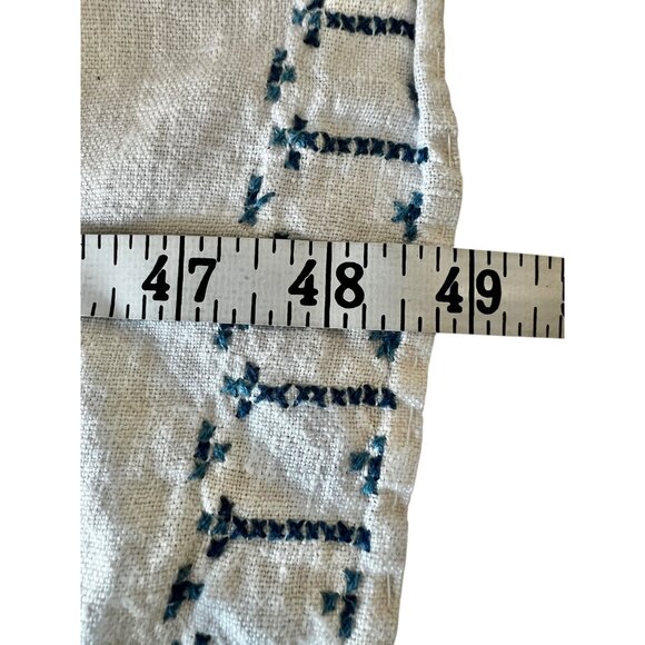 Linen Tablecloth With Blue Willow Design Cross Stitch Cream & Blue 48.75x64 VTG - Picture 12 of 16